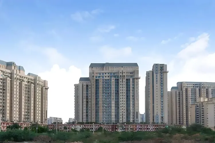 DLF The Aralias – Golf Course Road, Gurgaon 